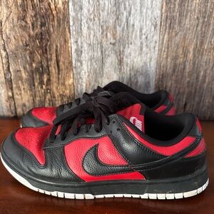 Nike Dunk - customized red/black